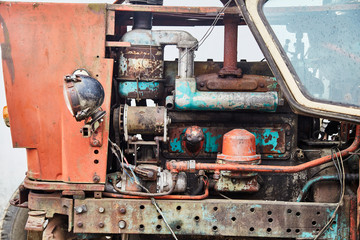 Details of an old tractor close up.