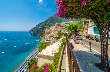 Vitrage gordijnen Positano strand, Amalfi kust, Italië Landschap met de stad Positano aan de beroemde kust van Amalfi, Italië