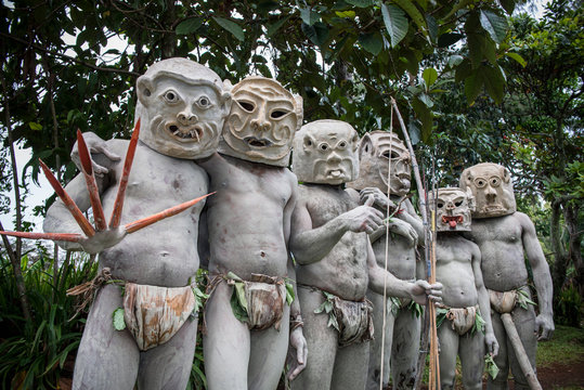 Asaro mud men, Goroka, Papua New Guinea