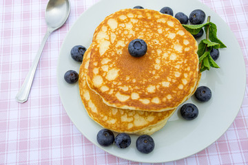 pancakes et myrtilles