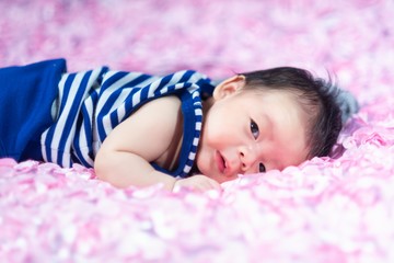 sleeping newborn baby on a blanket, baby asia