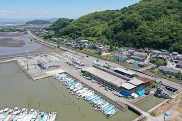Asian fishing village along the train track