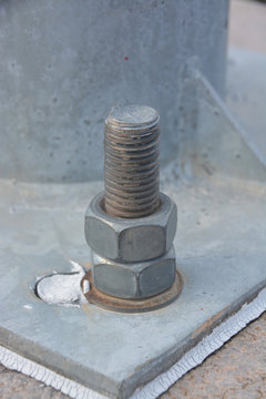 tornillo y tuerca industrial