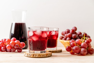fresh grape juice