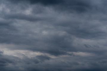Fototapeta premium Blue storm clouds before the rain, dramatic sky