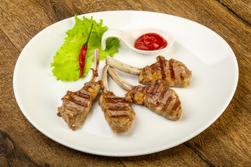 Grilled lamb