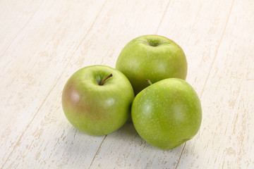 Green ripe apple