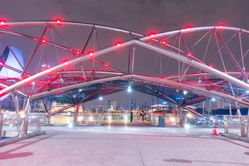 Crédence de cuisine en verre imprimé Helix Bridge Helix bridge at night in Singapore