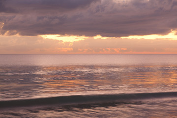 Fototapeta na wymiar Atlantic Sunrise