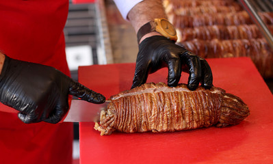  kokorec  method of cutting a sandwich