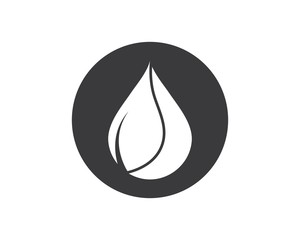 Fototapeta premium water drop Logo Template vector illustration