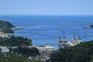 Obraz premium 初夏の横須賀港