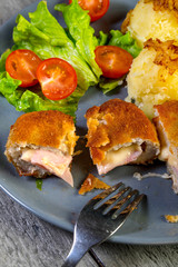 Cutlet cordon bleu.