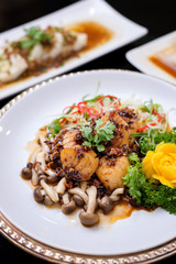 Hong Kong stir fried Scallops with mushroom in chili xo sauce - chinese restaurant