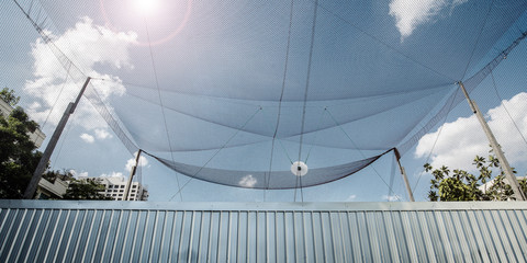 Overhead netting cage of batting center