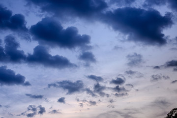Obraz premium Before Sunset evening cloudy sky