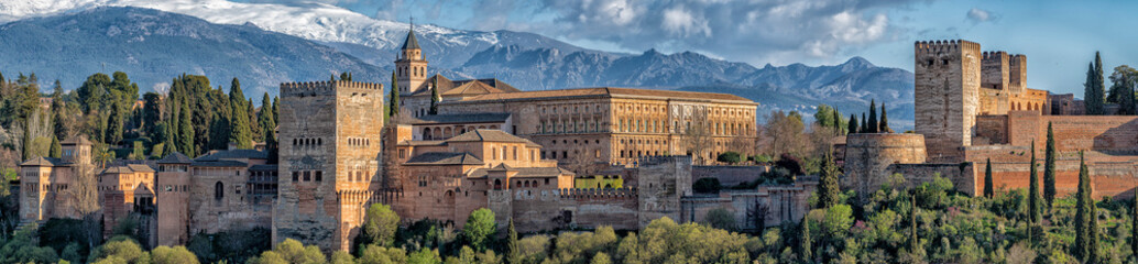 Alhambra fortress palace in Granada Spain at sunset - obrazy, fototapety, plakaty
