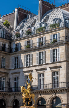 France, 1st arrondissement of Paris, rue de Rivoli, place des Pyramides, equestrian statue of Joan of Arc