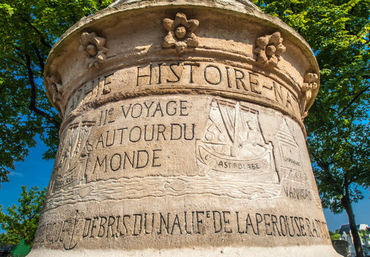 France, 14th arrondissement of Paris, Montparnasse Cemetery, detail of the sepulchre of the explorer Dumont d'Urville  (1790-1842)