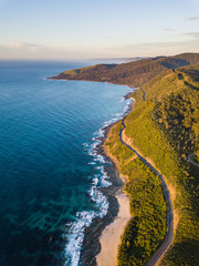 Die Great Ocean Road in Victoria Australien aus der Luft