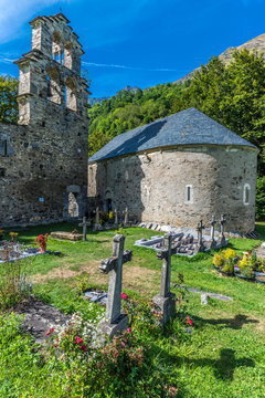 France, Hautes-Pyrenees, Vallee d'Aurec, Aragnouet Le Plan, Notre Dame de l'Assomption chapel also known as Chapelle des Templiers (Chapelle des Hospitaliers de Jerusalem) (12th-13th century) Saint James way (UNESCO World Heritage)