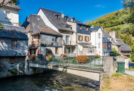 France, Hautes-Pyrenees, vallee d'Aure, Arreau, the Neste river of the Louron (Saint James way)
