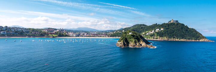 Fototapeta na wymiar Panoramic view ot the bay of San Sebastian from Monte Urgull, Basque Country, Spain