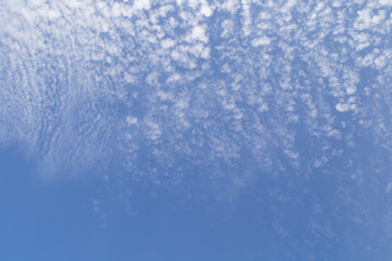Fototapeta na wymiar ripples of clouds in the sky