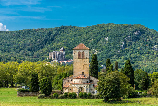 France, Piedmont of the Pyrenees, Haute-Garonne, basilica Saint Just de Valcabrere (11th-12th century) and in the backgroung the cathedral Sainte-Marie (12th-16th century) Saint James way (UNESCO World Heritage) (Most Beautiful Village in France)