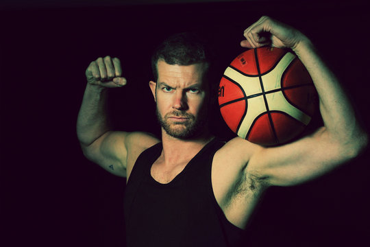 30 years old man, with basket ball