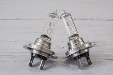 Two motor vehicle automotive halogen car light bulbs