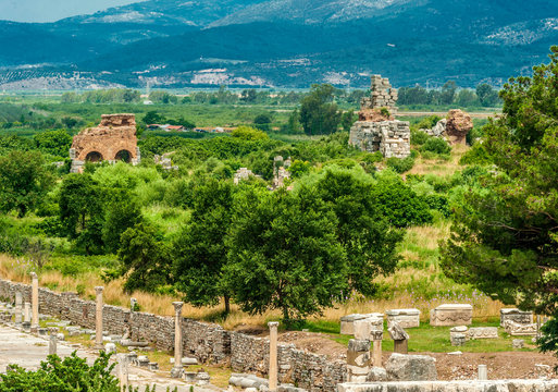 Turkey, province of Izmir, antique Greek city of Ephesus (Roman port, important role in the diffusion of Christianity with the councils from 431 to 449), Therms of the Port (UNESCO World Heritage)