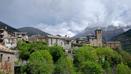 Fototapeta na wymiar Panorama view of an old spanish village in the Pyrenees mountains