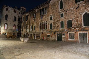 Fototapeta na wymiar Night photography of the Campo Santa Maria Mater Domini in Venice, Italy. Small 
