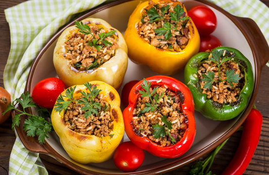 Stuffed peppers with meat and rice 