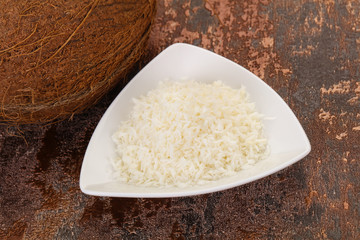 Coconut shredded chip with nut