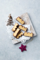 Baumkuchen geschnitten zu Weihnachten