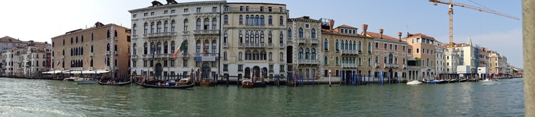 Fototapeta na wymiar Venetian panoramic 2019