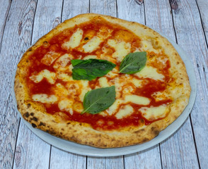 pizza made in Naples