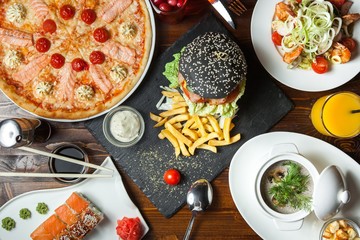 burger and pizza