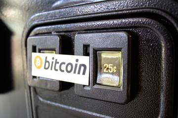 Bitcoin Powered Pinball Machines in Arcade!