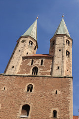 Fototapeta na wymiar Braunschweig; Romanischer Westbau von St. Martini in der Altstadt