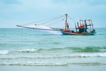 Obraz premium Fishing boats for fishing on clear days