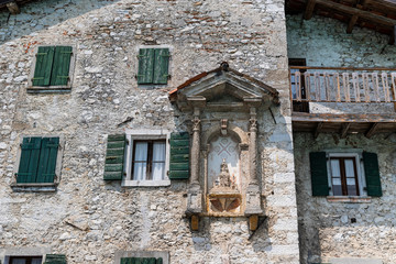 Cellina valley / The village of Barcis