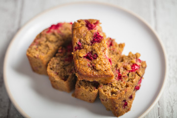 Gâteau moelleux framboise