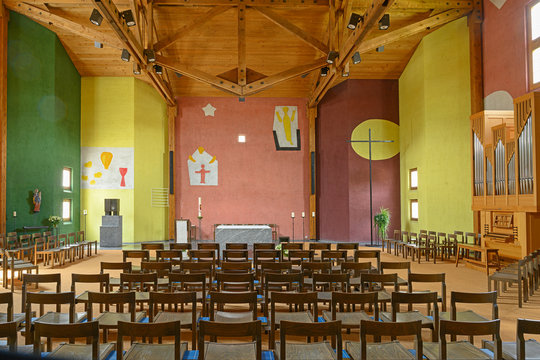 Katholische Kirche, Zweisimmen, Berneroberland, Schweiz