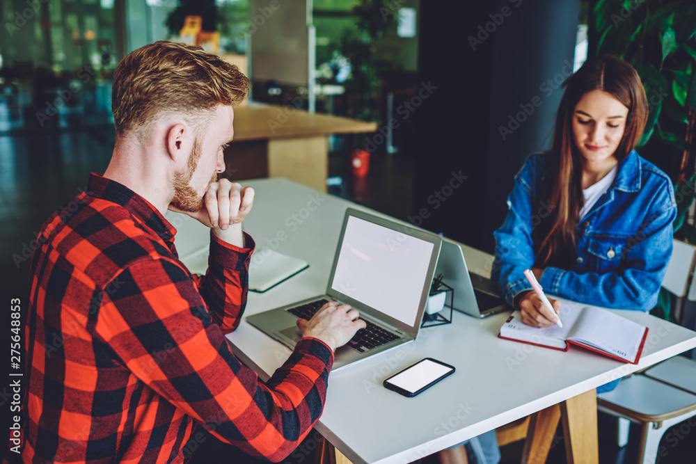Aufkleber concentrated male it professional working remotely indoors using wireless internet connection for pr