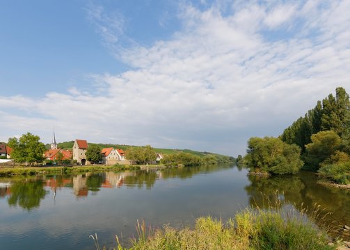 Main and Frickenhausen am Main, Franconia, Lower Franconia, Franconia, Bavaria, Germany, Europe