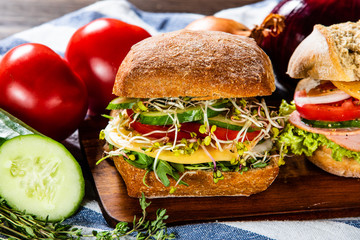 Tasty sandwiches with vegetables 