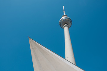 Obraz premium The Berlin Television tower (Fernsehturm) in Berlin, Germany -